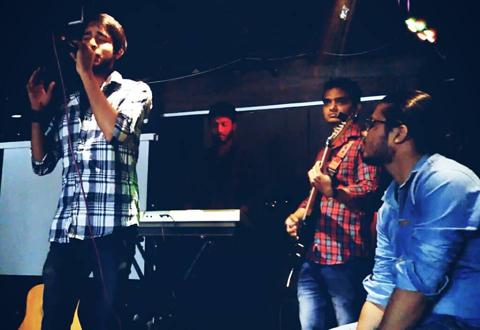 top male singer vadodara